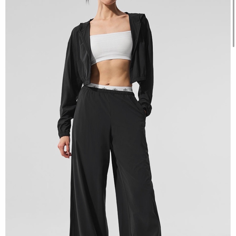ALO Breezy Wide Leg Pant - Black XS